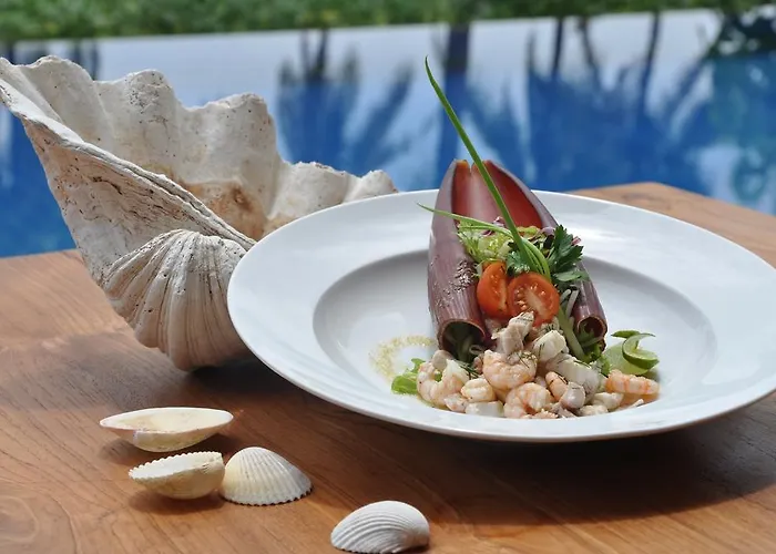 Hotel Santi Sari Boutique