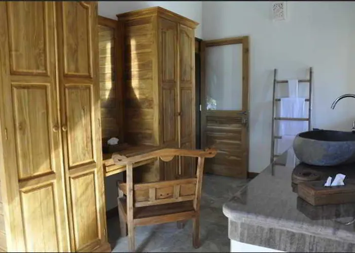 Santi Sari Boutique Hotel 5*